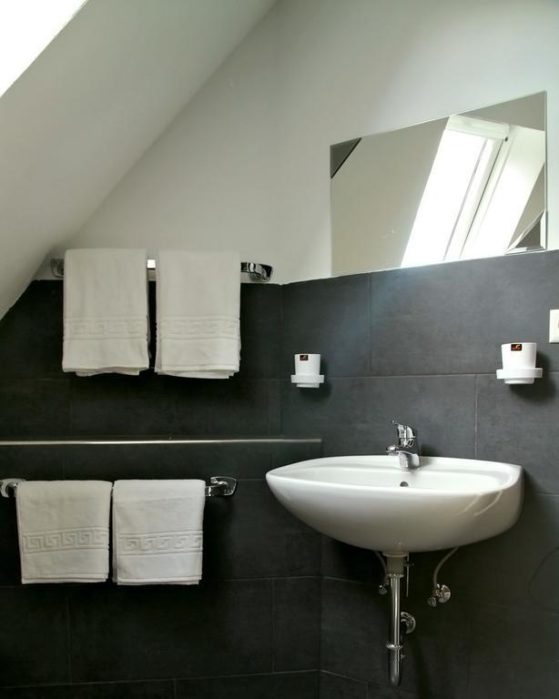 Gasthaus Zum Ochsen Hochstadt  Kamer foto